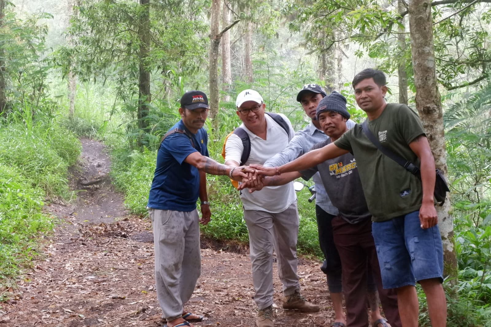Collaborative effort in forest preservation